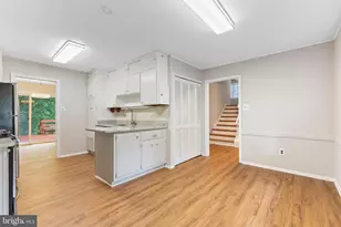 8800 Higdon Dr, Vienna, VA 22182 - Photo 23