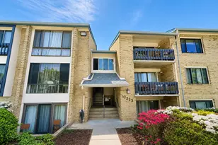 10223 Valentino Dr, Oakton, VA 22124 - Photo 1