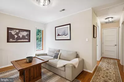 10408 Hunter Ridge Drive, Oakton, VA 22124 - Photo 19