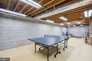 10408 Hunter Ridge Dr, Oakton, VA 22124 - Photo 29