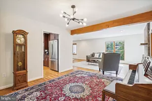 10408 Hunter Ridge Dr, Oakton, VA 22124 - Photo 11