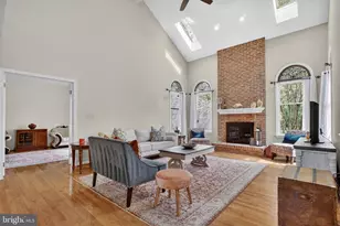 6331 Hidden Canyon Rd, Centreville, VA 20120 - Photo 13