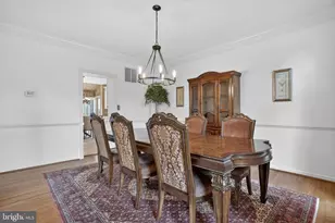 6331 Hidden Canyon Rd, Centreville, VA 20120 - Photo 7