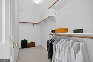 6331 Hidden Canyon Rd, Centreville, VA 20120 - Photo 29
