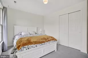 6331 Hidden Canyon Rd, Centreville, VA 20120 - Photo 37