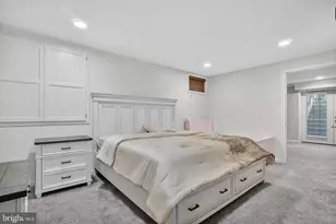 6331 Hidden Canyon Rd, Centreville, VA 20120 - Photo 45