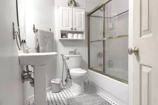 6331 Hidden Canyon Rd, Centreville, VA 20120 - Photo 43