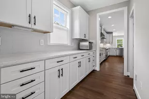 2725 Willow Dr, Vienna, VA 22181 - Photo 23