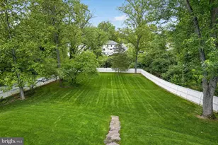 2725 Willow Dr, Vienna, VA 22181 - Photo 63