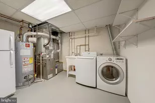 12312 Fox Lake Ct, Fairfax, VA 22033 - Photo 29