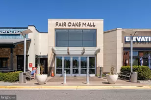 12312 Fox Lake Ct, Fairfax, VA 22033 - Photo 35