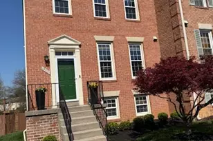 12312 Fox Lake Ct, Fairfax, VA 22033 - Photo 3