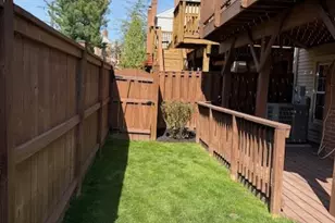 12312 Fox Lake Ct, Fairfax, VA 22033 - Photo 5