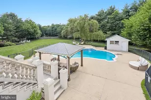 606 Brockman Ct, Great Falls, VA 22066 - Photo 77