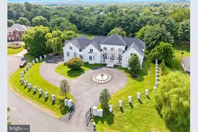 606 Brockman Court, Great Falls, VA 22066 - Photo 3