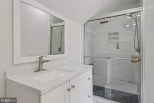 606 Brockman Ct, Great Falls, VA 22066 - Photo 55