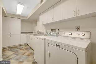 911 Rail Ct, McLean, VA 22102 - Photo 47