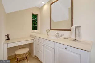 911 Rail Ct, McLean, VA 22102 - Photo 31