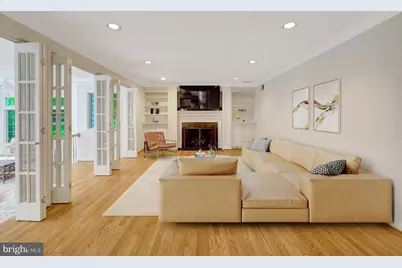 911 Rail Court, McLean, VA 22102 - Photo 15