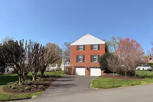911 Rail Ct, McLean, VA 22102 - Photo 3