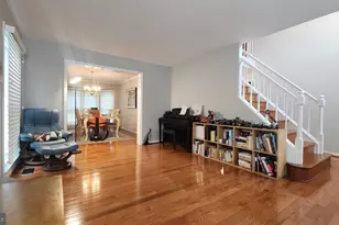 6453 Springhouse Cir, Clifton, VA 20124 - Photo 3