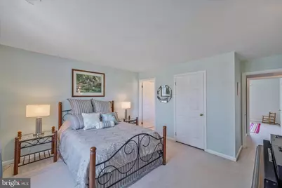 6109 Oakengate Way, Centreville, VA 20120 - Photo 29