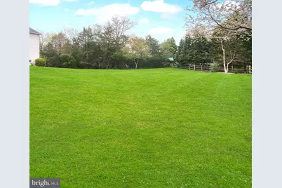 6109 Oakengate Way, Centreville, VA 20120 - Photo 5