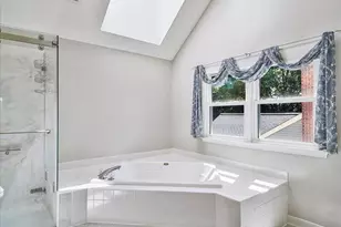 6109 Oakengate Way, Centreville, VA 20120 - Photo 23