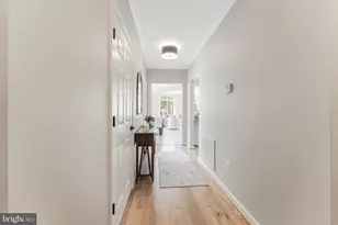 1851 Stratford Park Pl, Reston, VA 20190 - Photo 5