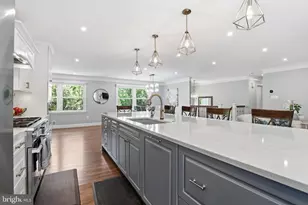 10106 Nadine Dr, Vienna, VA 22181 - Photo 5