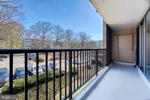 4410 Briarwood Ct N, Annandale, VA 22003 - Photo 11