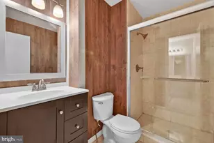 14422 Coachway Dr, Centreville, VA 20120 - Photo 29