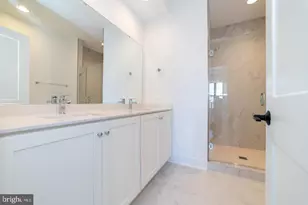 7306 Blade Dr, Falls Church, VA 22042 - Photo 3