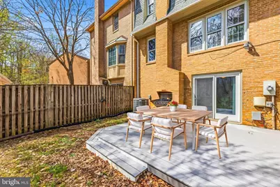 8955 Omega Court, Springfield, VA 22152 - Photo 37