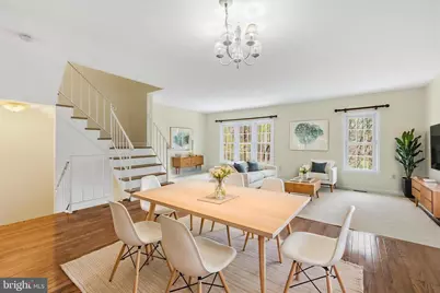 8955 Omega Court, Springfield, VA 22152 - Photo 3