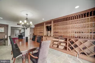 11561 Stuart Mill Rd, Oakton, VA 22124 - Photo 55