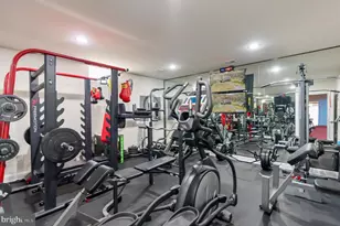 11561 Stuart Mill Rd, Oakton, VA 22124 - Photo 55