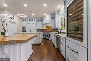 11561 Stuart Mill Rd, Oakton, VA 22124 - Photo 23