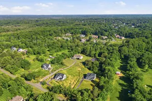 11561 Stuart Mill Rd, Oakton, VA 22124 - Photo 79