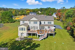 11561 Stuart Mill Rd, Oakton, VA 22124 - Photo 57