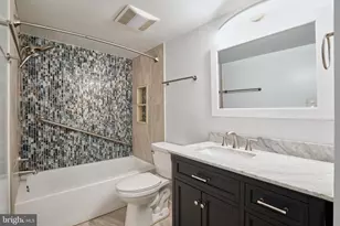 1800 Old Meadow Rd, McLean, VA 22102 - Photo 13