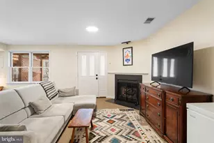 9012 Daum Ct, Springfield, VA 22153 - Photo 19