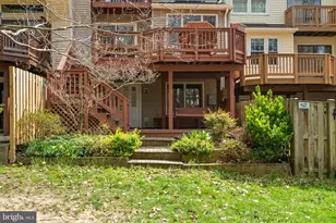 9012 Daum Ct, Springfield, VA 22153 - Photo 43