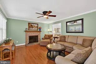 3603 Great Laurel Ln, Fairfax, VA 22033 - Photo 9