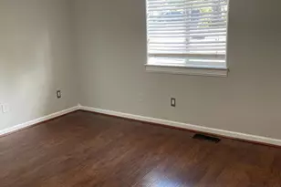 4502 Cub Run Rd, Chantilly, VA 20151 - Photo 13