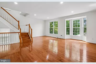 13080 Park Crescent Circle, Herndon, VA 20171 - Photo 7