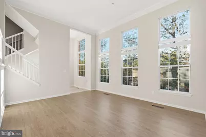 1881 Crescent Park Drive, Reston, VA 20190 - Photo 7
