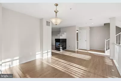 1881 Crescent Park Drive, Reston, VA 20190 - Photo 19