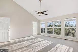 1881 Crescent Park Dr, Reston, VA 20190 - Photo 25