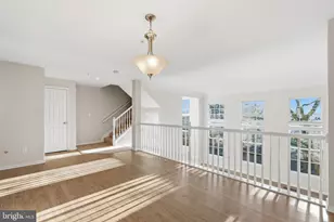 1881 Crescent Park Dr, Reston, VA 20190 - Photo 9